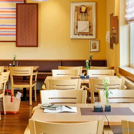 فندق Fulda-hbf 3*